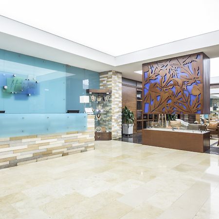 Holiday Inn Express Bogota - Parque La 93 By Ihg Экстерьер фото