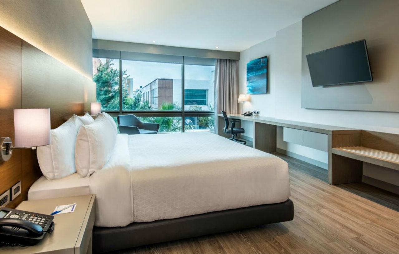Holiday Inn Express Bogota - Parque La 93 By Ihg Экстерьер фото