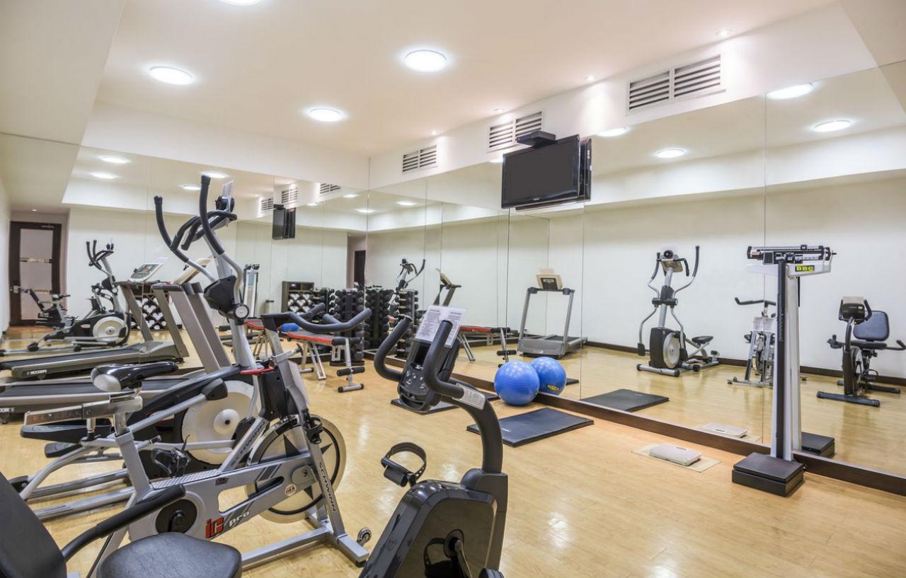 Holiday Inn Express Bogota - Parque La 93 By Ihg Экстерьер фото